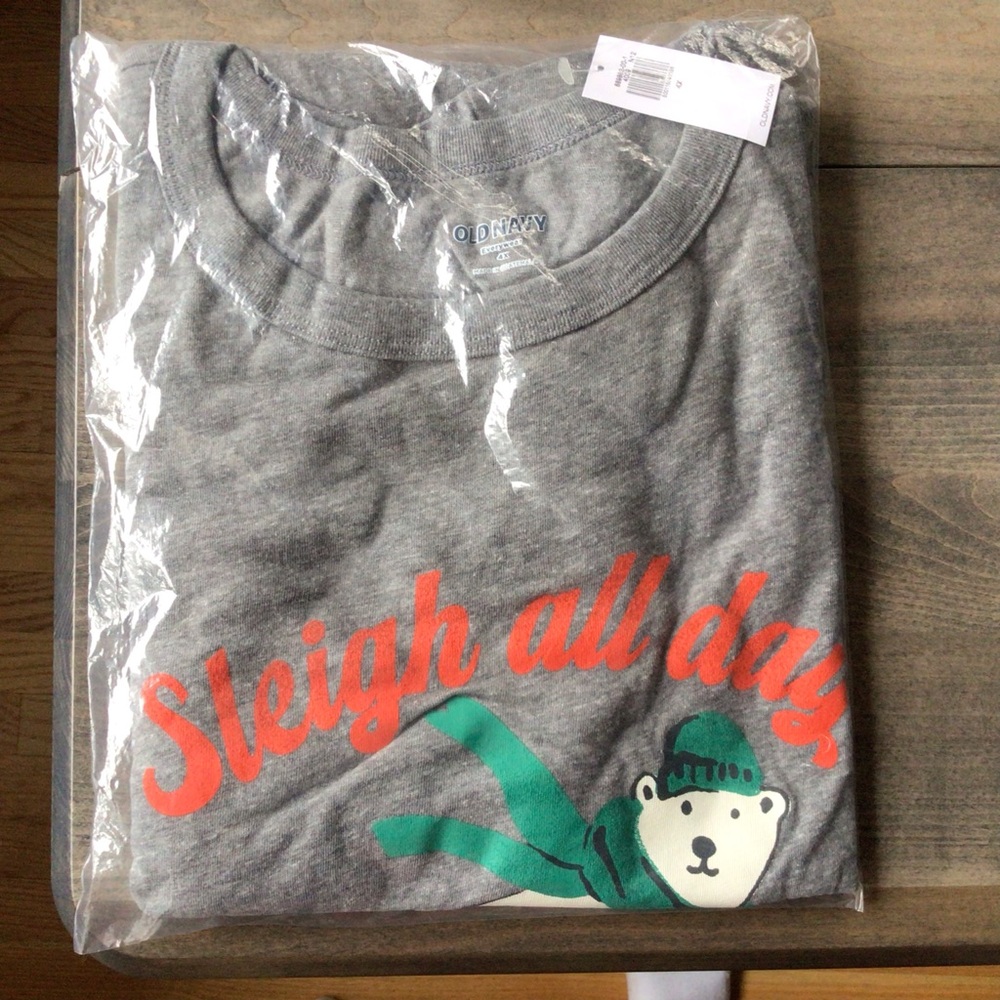 2 New Old Navy holiday t shirts, both new both sz 4 X - Picture 4 of 7